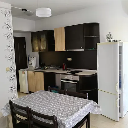 Morela * Σάνι Μπιτς